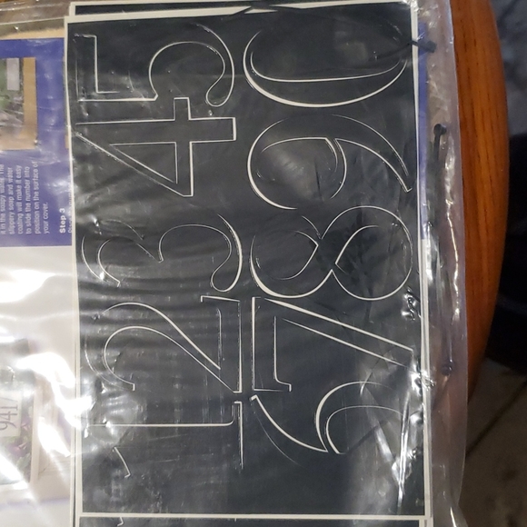 MAILWRAPS Addressable-Tulip Splendor-Spring-All-Weather Vinyl-Numbers-NEW - Picture 5 of 8